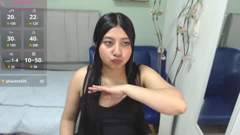 Snapshot of catalina_venus chatting on December 4, 6:33 am Catalina online show from December 4, 6:33 am