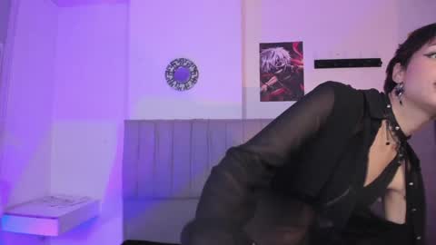 Cat  online show from January 11, 11:24 pm