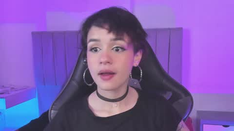 Cat  online show from January 17, 8:22 pm