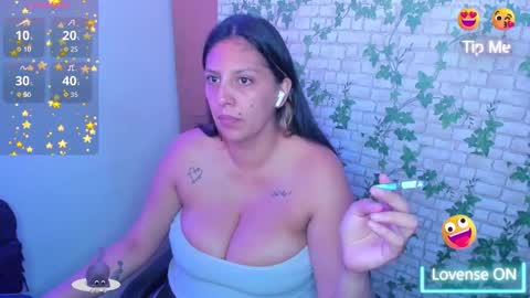  Mia   online show from December 19, 3:02 am