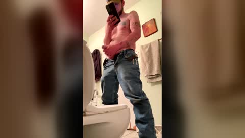 Snapshot of catchmycum87 chatting on April 20, 6:42 pm catchmycum87 online show from April 20, 6:42 pm