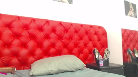 cathalina online show from January 9, 4:39 pm