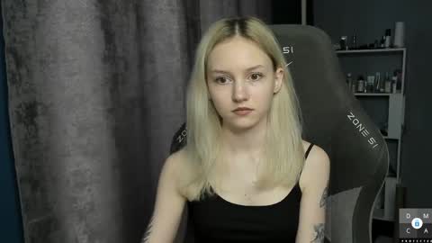Sam online show from May 2, 4:01 pm