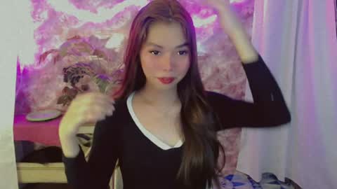 catherine_365 online show from June 19, 1:21 am
