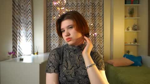 Kate online show from February 28, 3:46 pm