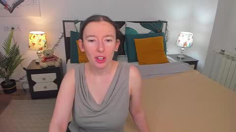 Catrin online show from December 19, 2:34 am