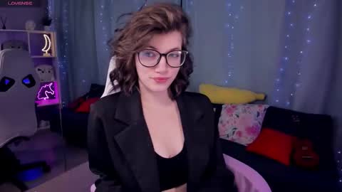 Snapshot of cathybarnes chatting on December 2, 5:13 am cathybarnes online show from December 2, 5:13 am