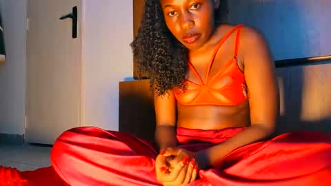 catrine online show from November 8, 6:51 pm