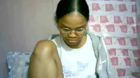 CathyXLisa online show from April 11, 6:51 am