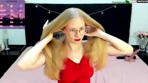 CatmintLush online show from March 27, 11:37 pm