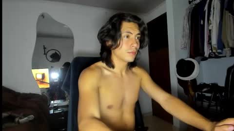 catnuaa online show from March 12, 6:47 pm