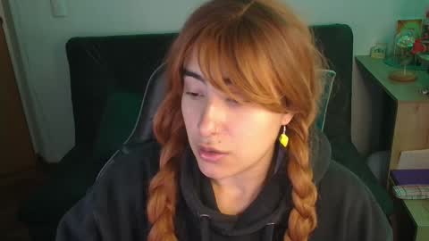 Snapshot of catsito chatting on December 23, 2:20 am im MIA -Independent Model MY OF is catsito3 online show from December 23, 2:20 am