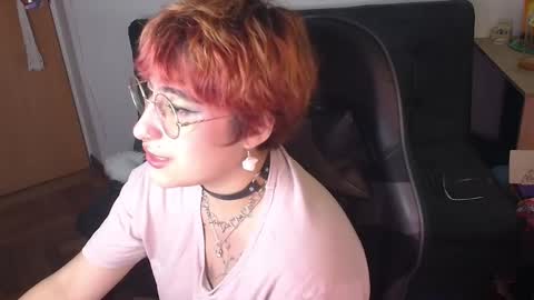 Snapshot of catsito chatting on January 12, 5:12 am im MIA -Independent Model MY OF is catsito3 online show from January 12, 5:12 am