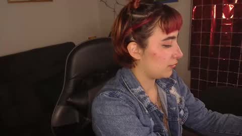 Snapshot of catsito chatting on February 13, 11:56 pm im MIA -Independent Model MY OF is catsito3 online show from February 13, 11:56 pm