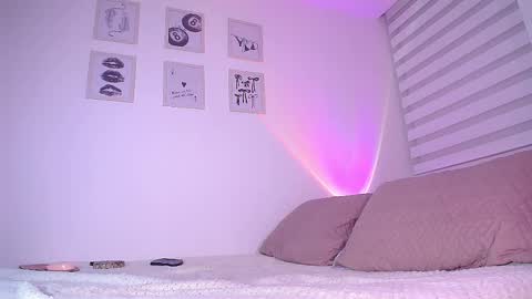 CATALEYA  online show from November 21, 10:52 pm