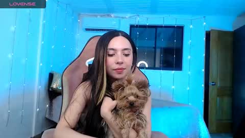 Snapshot of cattleya069 chatting on September 23, 4:48 am  Cattleya you can tell me Leya too.     online show from September 23, 4:48 am