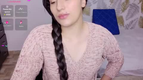 Cattleya online show from January 9, 2:42 pm