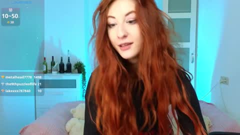 caty_cuddly online show from January 16, 8:22 am