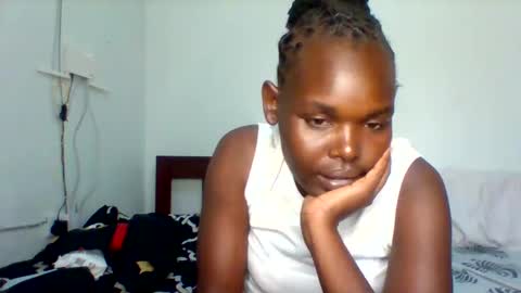 Snapshot of cavy_sweet chatting on December 3, 2:05 pm Mecy online show from December 3, 2:05 pm