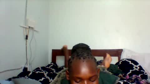 Snapshot of cavy_sweet chatting on December 5, 9:06 am Mecy online show from December 5, 9:06 am