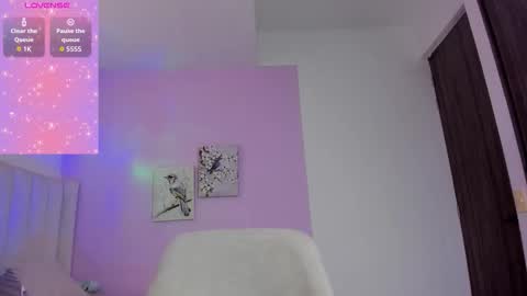 Cay online show from November 6, 1:12 pm