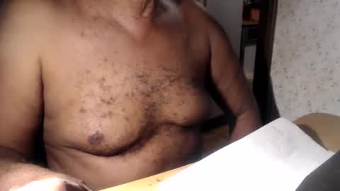 Snapshot of cazzsper2005 chatting on March 11, 7:58 am cazzsper2005 online show from March 11, 7:58 am