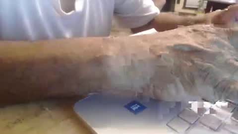 Snapshot of cazzsper2005 chatting on January 8, 12:18 pm cazzsper2005 online show from January 8, 12:18 pm