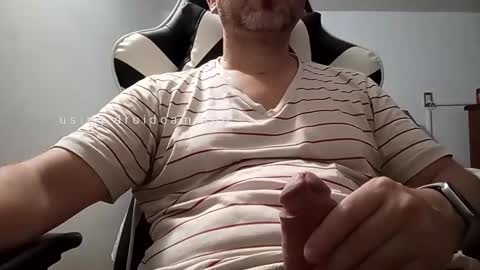 Snapshot of ccmhp1 chatting on November 30, 12:47 am Tomys online show from November 30, 12:47 am