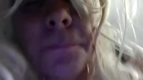 Snapshot of cd4026969 chatting on June 15, 2:47 am C.d slut4u online show from June 15, 2:47 am
