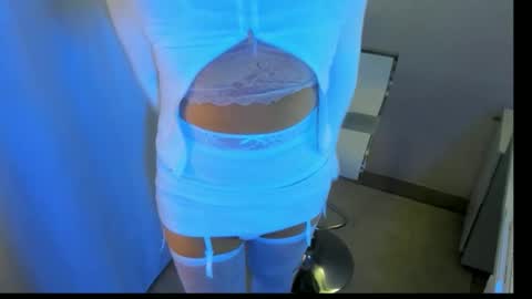 jijie online show from June 7, 1:48 pm