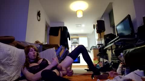 Cdleigh1984 online show from April 16, 12:44 am