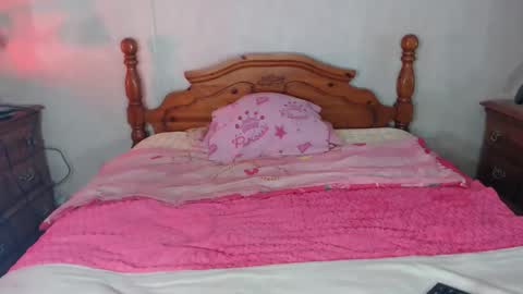 Jackie online show from January 6, 10:08 am