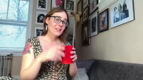 Cecily Saint Claire online show from February 20, 2:35 pm