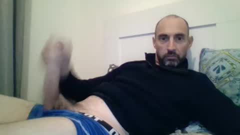 Snapshot of cedric223 chatting on November 20, 5:01 pm cedric223 online show from November 20, 5:01 pm