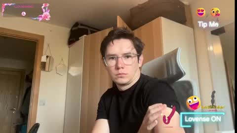 ceedm91 online show from April 7, 9:43 am