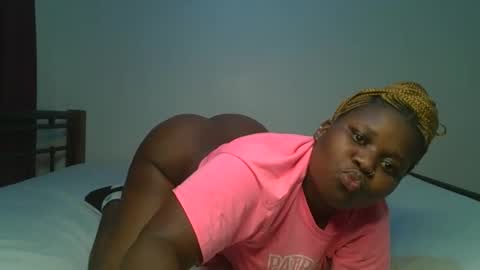 ceepretty25 online show from February 24, 12:08 am