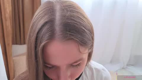 Josie Manesi online show from March 21, 5:45 am