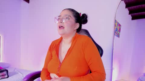 celeste_beckham online show from October 10, 5:06 am
