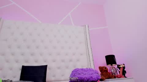 Snapshot of celeste_wayne chatting on January 23, 11:58 pm Celeste Wayne online show from January 23, 11:58 pm