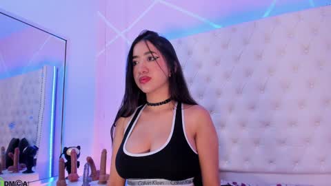Snapshot of celeste_wayne chatting on January 27, 9:44 pm Celeste Wayne online show from January 27, 9:44 pm