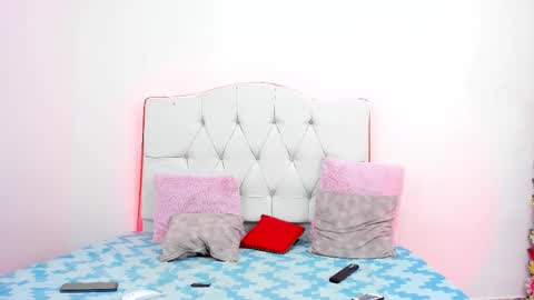 Celeste - Derek online show from November 25, 4:45 am