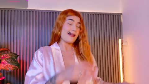 Snapshot of celesteprestigge chatting on October 8, 9:12 pm celesteprestigge online show from October 8, 9:12 pm