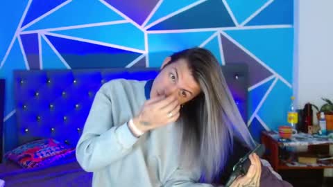 I am Valentinn online show from October 4, 1:14 am