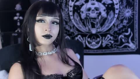   online show from April 14, 12:27 am