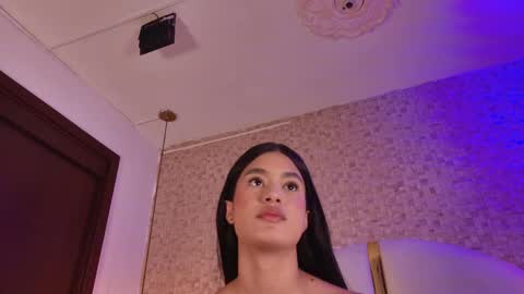 celestte_sm online show from May 30, 7:00 pm