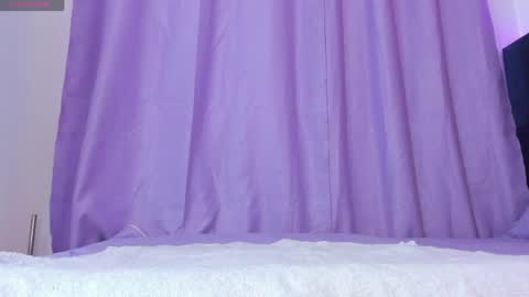 Snapshot of celesttee_21 chatting on June 1, 9:38 pm Celesttee online show from June 1, 9:38 pm