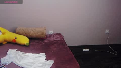 Snapshot of celine_faer1 chatting on May 11, 4:04 pm Celine online show from May 11, 4:04 pm