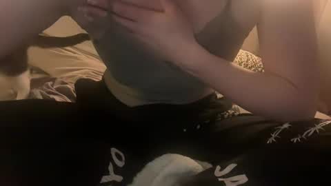 Snapshot of celinevoss chatting on February 2, 1:04 am celinevoss online show from February 2, 1:04 am