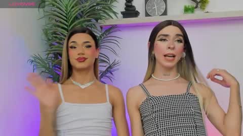 Snapshot of cellesteevans chatting on December 28, 2:42 pm Celeste online show from December 28, 2:42 pm