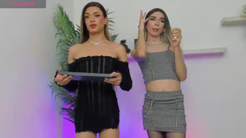 Snapshot of cellesteevans chatting on December 28, 5:46 pm Celeste online show from December 28, 5:46 pm